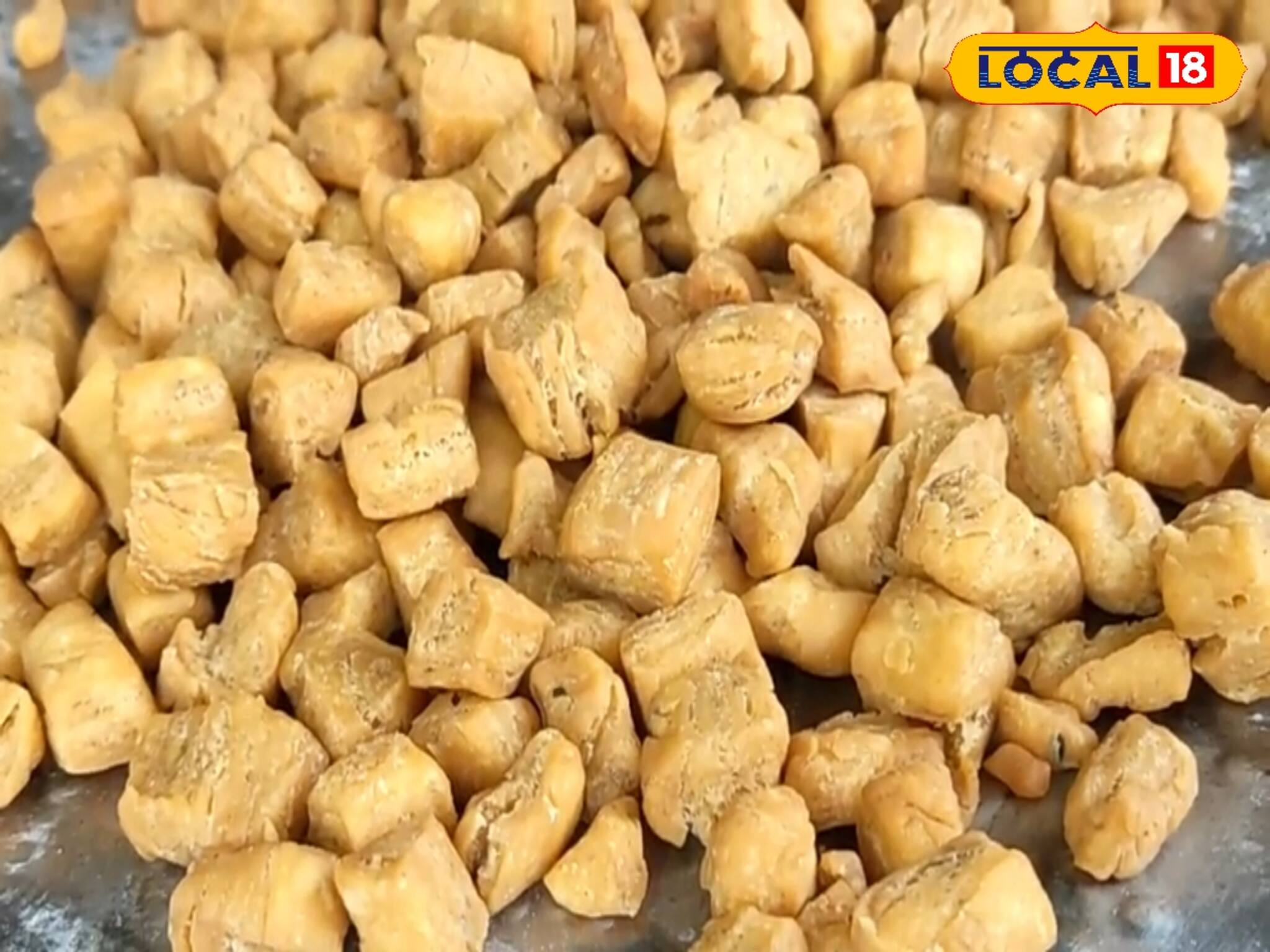 বাড়িতে বানিয়ে ফেলুন মজাদার কটকটি! জমে যাবে আড্ডা, রইল রেসিপি