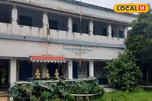 বিকল্প আয়ের দিশা দেখাতে স্কুলেই পদ্মচাষ, প্রশিক্ষণ নিচ্ছে পড়ুয়ারা