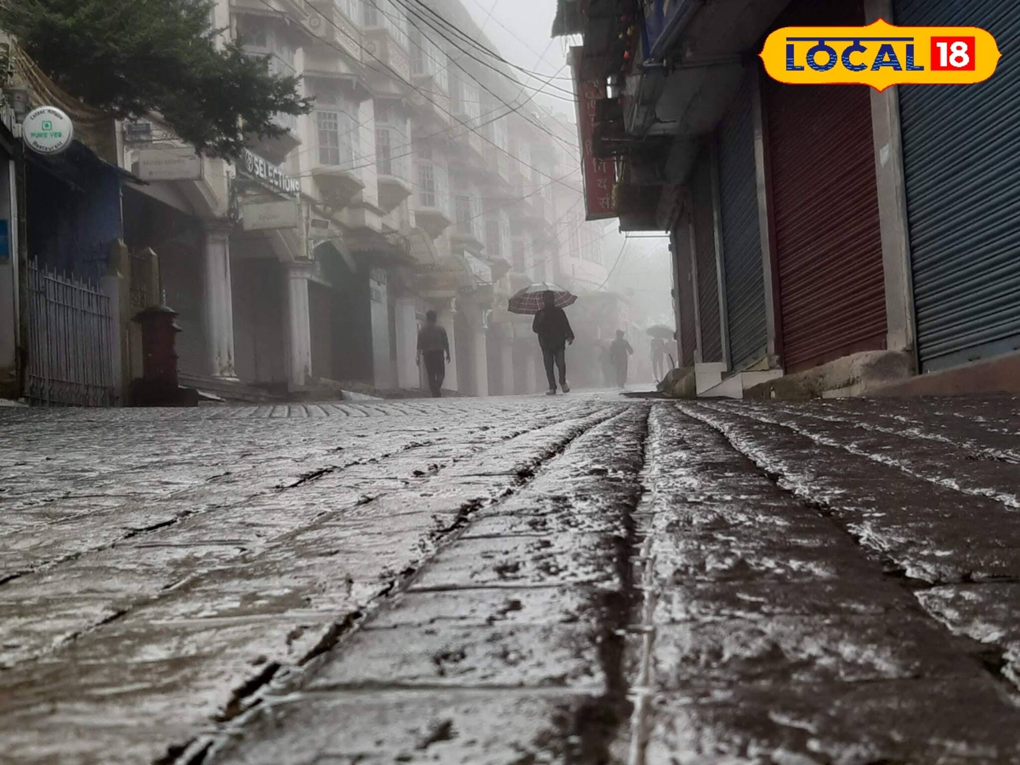 বৃষ্টি থেকে রেহাই নেই, বজ্রবিদ্যুৎ-সহ ভারী বৃষ্টির সম্ভাবনা ৫ জেলায়! বড় খবর