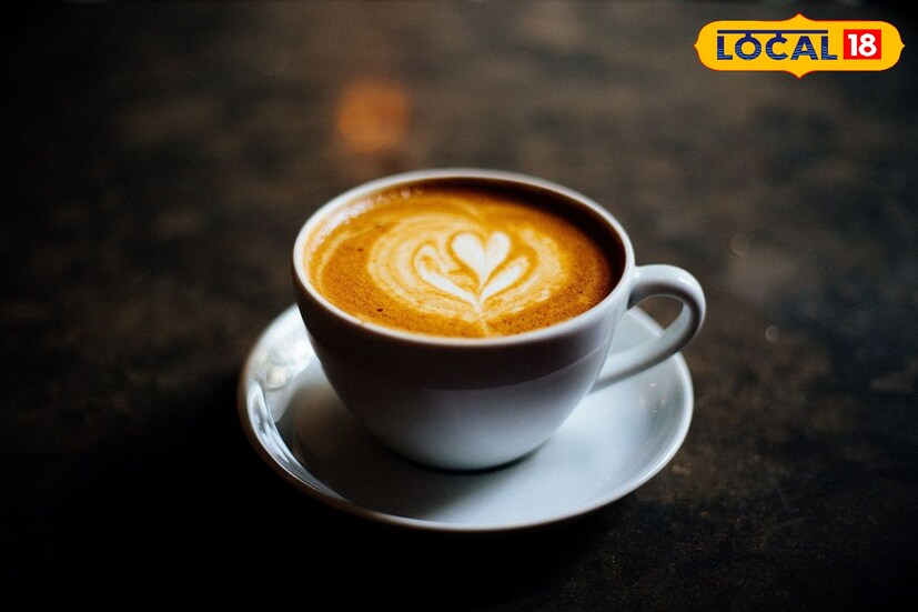 *Cappuccino: ক্যাপাচিনোতে দুধ এবং এসপ্রেসো এবং ফোম 2:1:1 রেশিওতে দিতে হবে। এসপ্রেসো ২০ গ্রাম হলে দুধ হবে ৪০ গ্রাম। এটা গর্জিয়াস ধরনের কফি। তার সঙ্গে বারিস্তারা অনেক ডিজাইন কারিগরি করে সাজিয়ে দিতে পারে৷ জনপ্রিয়তায় এটি সবচেয়ে এগিয়ে।