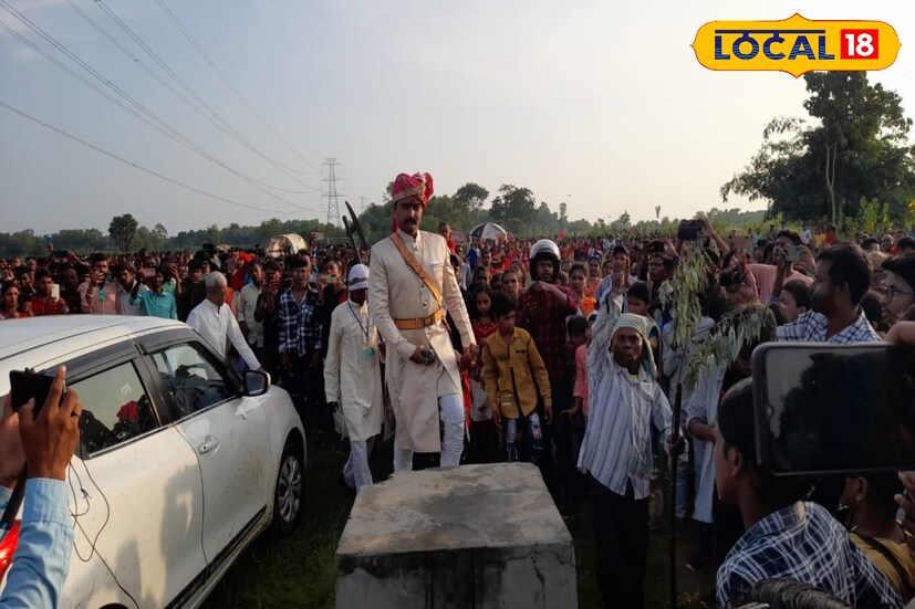 দীর্ঘদিন ধরে এই পরব পালিত হয়ে আসছে। মানভূমের রাজতন্ত্রের অবসান ঘটলেও এক দিবসীয় রাজা হওয়ার প্রচলন আজও রয়েছে। এই পরবের দিন এক দিনের রাজা হন পঞ্চকোট রাজবংশের বর্তমান উত্তরসরি।