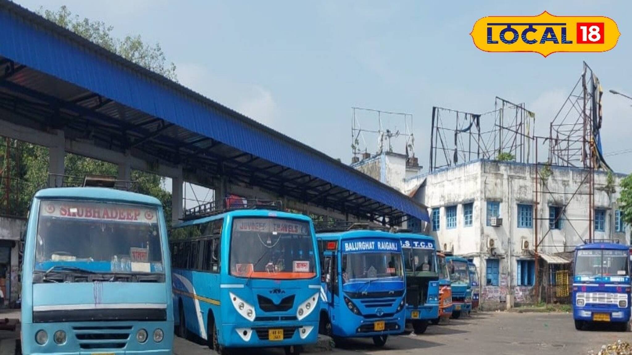 লাগামহীন টোটো, মার খাচ্ছে বাসের যাত্রী! প্রতিবাদে যা করলেন বাস মালিকরা