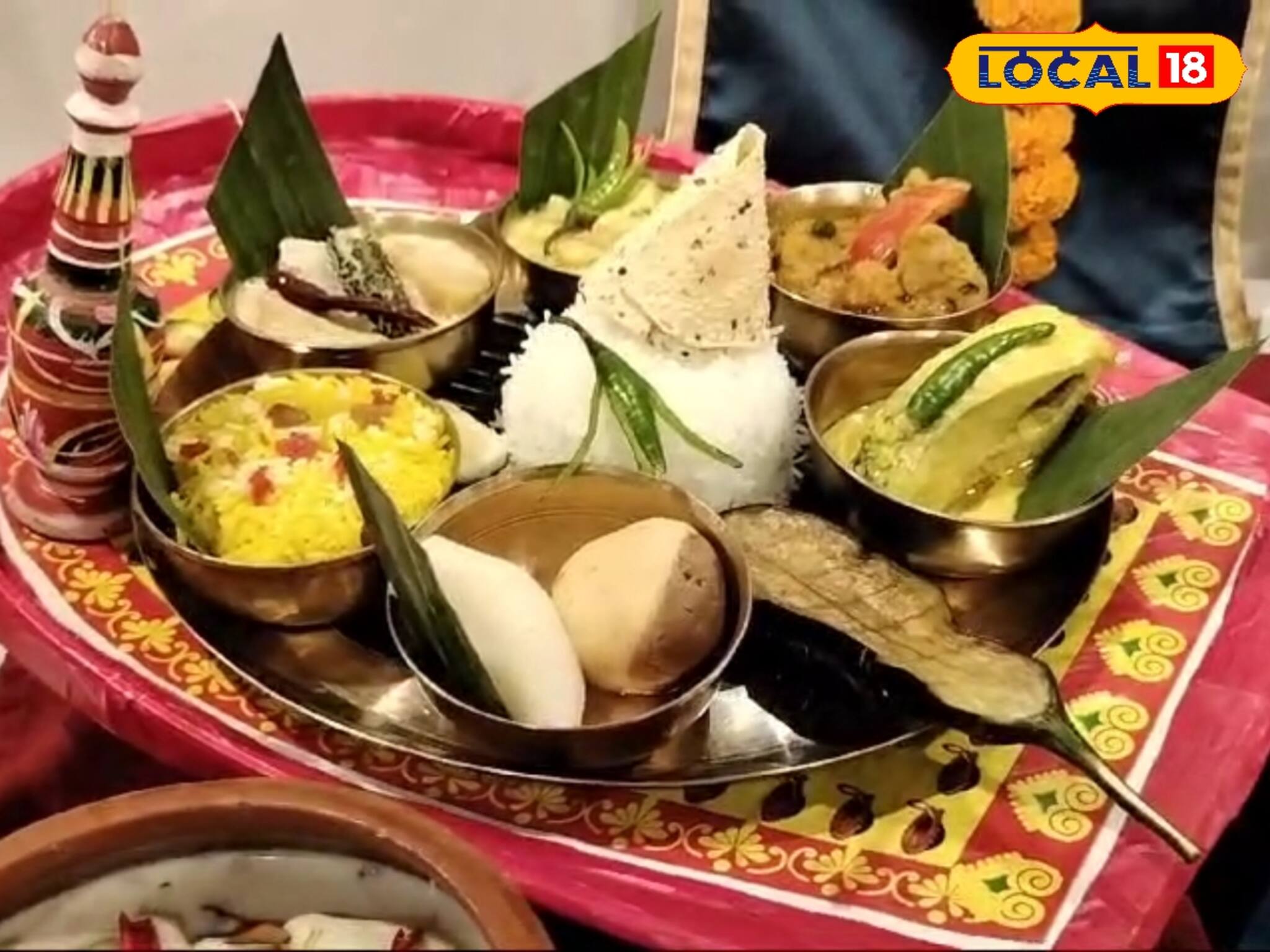 ইলিশ বিরিয়ানি, মাটন, চিকেন একই থালিতে! পুজোয় ভুরিভোজ জলের দরে! জেনে নিন