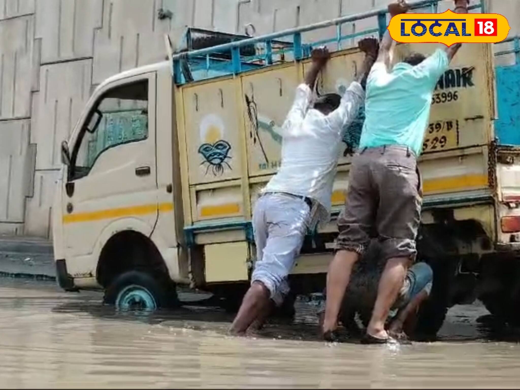 চোখে দেখা যায় না দুর্ভোগ, মুক্তির উপায় খুঁজছে এনএইচএআই