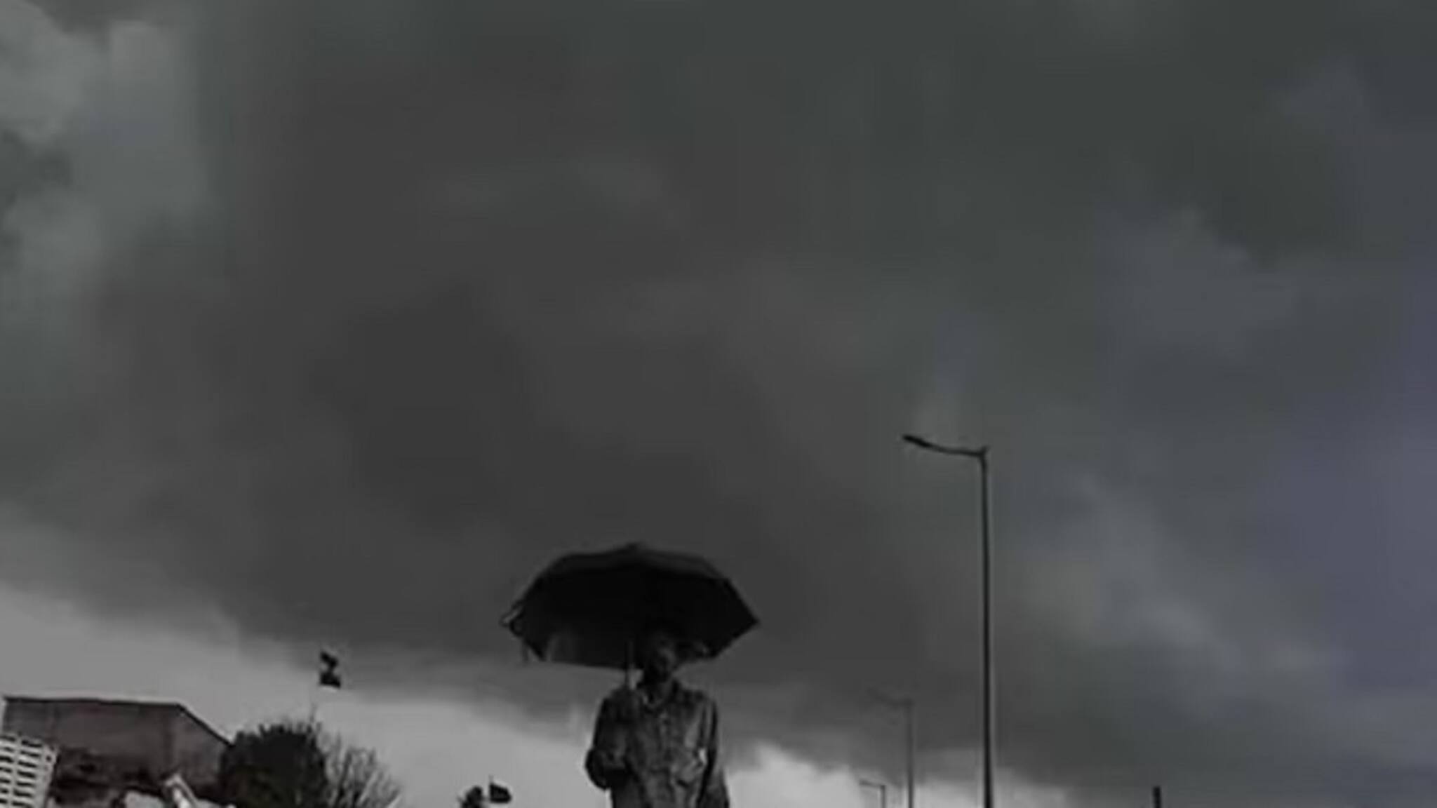 এখনই বিদায় নিচ্ছে না বর্ষা! উত্তরে অতিভারী বৃষ্টি, ভিজতে পারে দক্ষিণবঙ্গও