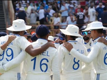 ভারতের ২ তারকার কেরিয়ার চিরতরে শেষ! বুঝিয়ে দিল বাংলাদেশ সিরিজ? জানুন বিস্তারিত