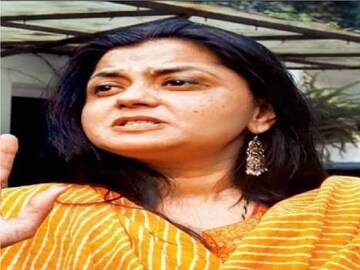 অকালে চলে গেলেন প্রাক্তন ক্রিকেটারের স্ত্রী, শোকের ছায়া সর্বস্তরে অকালে চলে গেলেন প্রাক্তন ক্রিকেটারের স্ত্রী, শোকের ছায়া সর্বস্তরে