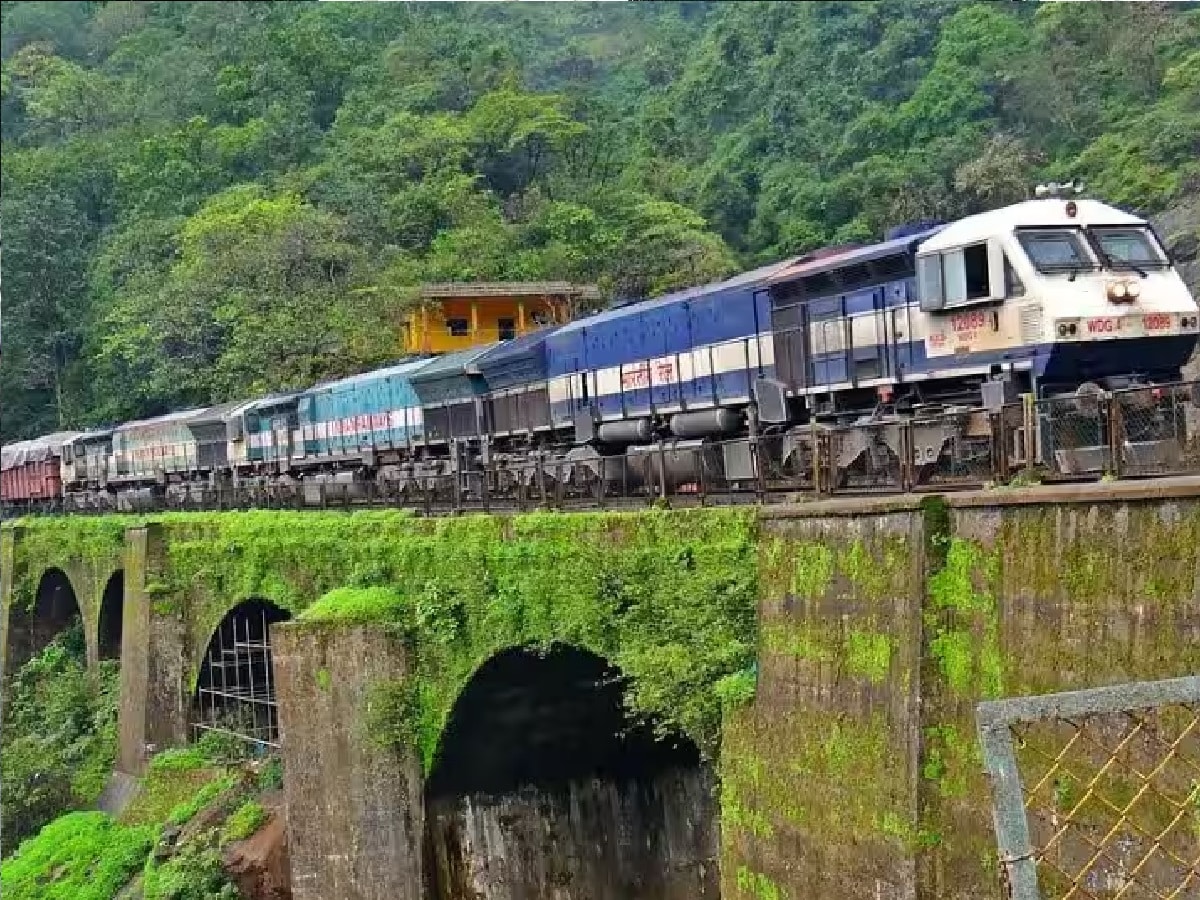 *পরিকাঠামোর এই উন্নয়ন রেলওয়ে নেটওয়ার্কের সেকশনাল ক্ষমতা যথেষ্ট বৃদ্ধি করবে বলে আশা করা হয়েছে, পাশাপাশি উন্নত সুরক্ষার সাথে ট্রেনের উচ্চ ফ্রিকোয়েন্সি পরিচালন করতেও সক্ষম হবে উত্তর পূর্ব সীমান্ত রেলওয়ে।