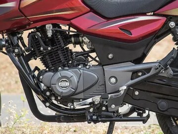 দিনের শুরুতে বাইকে স্টার্ট দেওয়ার সময় এই ছোট্ট ভুলটা করেন বেশিরভাগ মানুষ;কী সেটা