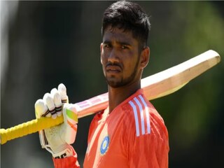 মারাত্মক চোট পেলেন মুশির খান Photo- File 