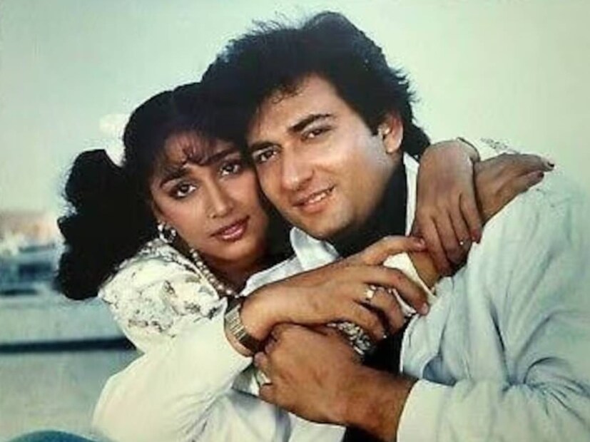 সফল কেরিয়ারে অনেক ভুল সিদ্ধান্ত নিয়েছিলেন। তার পরেই ধীরে ধীরে তিনি ইন্ডাস্ট্রি থেকে বেরিয়ে যান। সেই সময় যাঁরা অবিনাশের ছবি দেখেছেন, তাঁরা এখনও তাঁক। মনে রেখেছেন। যদিও তিনি এখনও অভিনয় জগতে সক্রিয়। তবে সেই স্টারডম আর নেই।