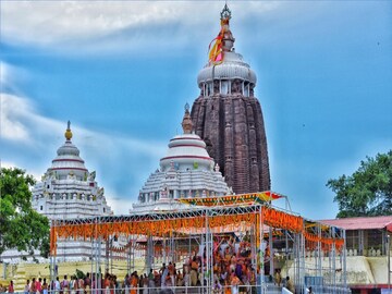 বিরাট ঘোষণা সরকারের! ভক্তদের জন্য এবার বড় চমক পুরীর মন্দিরে বিরাট ঘোষণা সরকারের! ভক্তদের জন্য এবার বড় চমক পুরীর মন্দিরে
