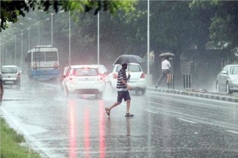জোড়া ঘূর্ণাবর্তের প্রভাবে নিম্নচাপ এলাকা তৈরি হবে সোমবার। উত্তর-পশ্চিম ও পশ্চিম মধ্য বঙ্গোপসাগরে এই নিম্নচাপ এলাকার সম্ভাবনা।