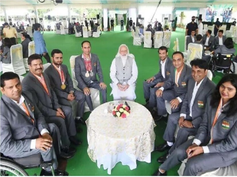 দেশের প্রধানমন্ত্রী ট্যুইটে অভিনন্দন জানিয়েছেন। রাজ্যের মুখ্যমন্ত্রীও শুভেচ্ছাবার্তা পাঠিয়েছেন। এটা কি কম বড় ব্যাপার!