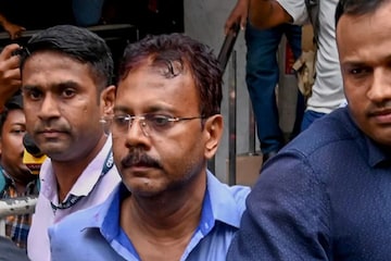 সিবিআই-এর নজরে সন্দীপের প্রাইভেট প্র্যাকটিস! সেখান থেকে কত আয় হত সন্দীপের ?