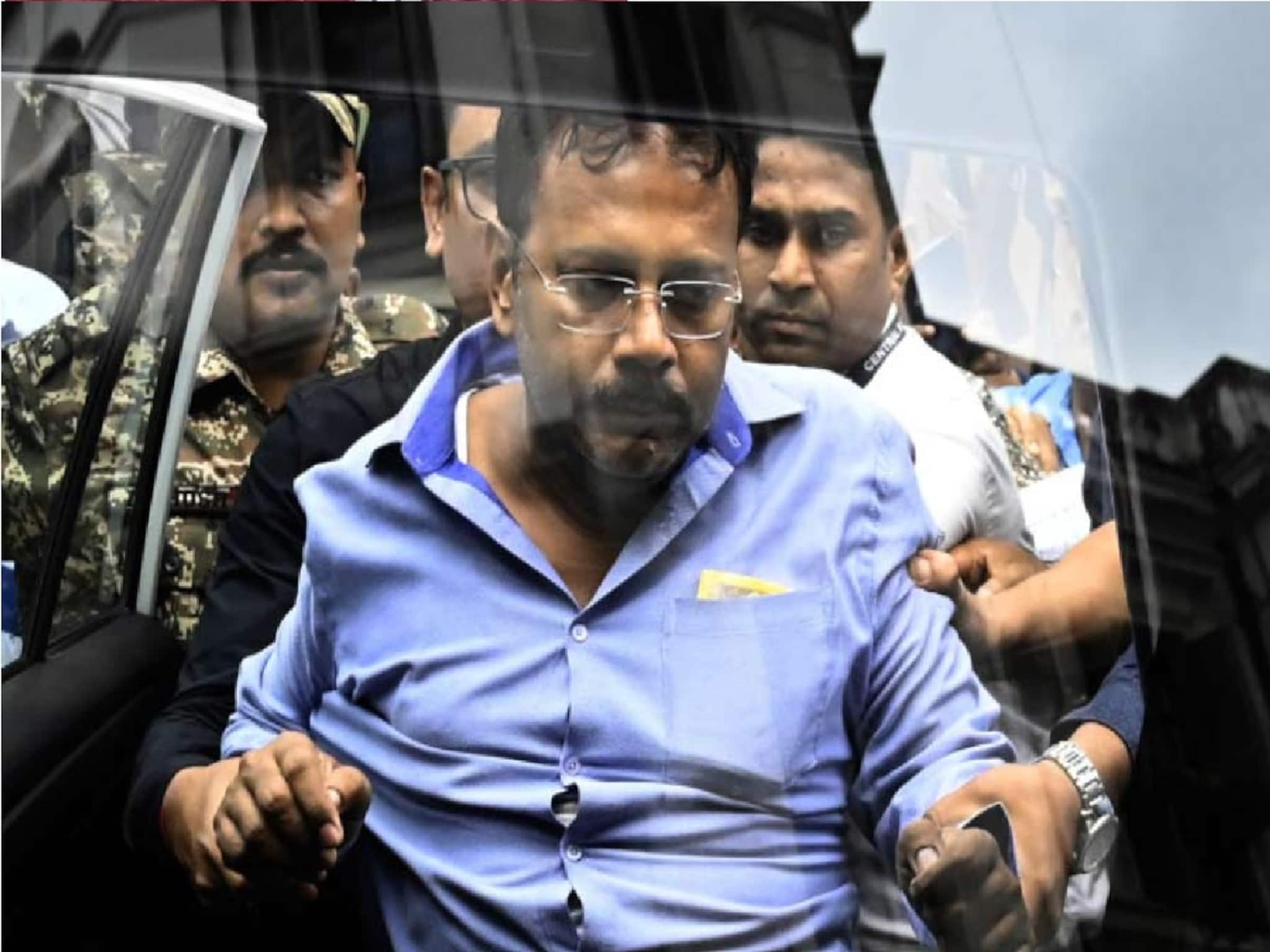 RG Kar Case: আরজি কর দুর্নীতি মামলায় সন্দীপ ঘোষের বয়ান রেকর্ড, প্রেসিডেন্সি জেলে তৎপরতা!