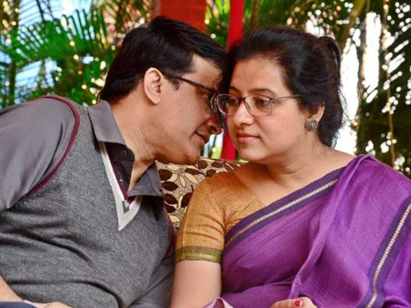 তবে প্রশ্ন হল, সৌরভের বায়োপিকে পর্দার ডোনা গঙ্গোপাধ্যায় কে হবেন! এই নিয়ে পাকাপাকি কোনও খবর নেই এখনও। তবে আন্দাজে এক নায়িকার কথা বলছেন অনেকে। তার পিছনে অবশ্য কারণ রয়েছে।