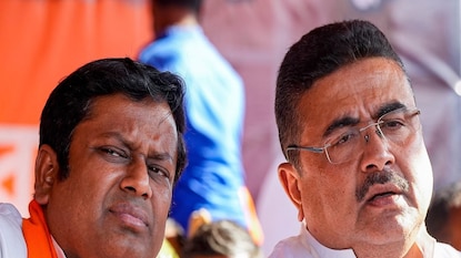 সুকান্ত- শুভেন্দুর নেতৃত্বে বুধবার 'হাজরা চলো' কর্মসূচি ঘিরে অনিশ্চয়তা, আদালতের দ্বারস্থ বিজেপি সুকান্ত- শুভেন্দুর নেতৃত্বে বুধবার 'হাজরা চলো' কর্মসূচি ঘিরে অনিশ্চয়তা, আদালতের দ্বারস্থ বিজেপি