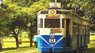 রাজ‍্যের পরিবহণ মন্ত্রী স্নেহাশিস চক্রবর্তী জানালেন, ট্রাম চালাতে বিভিন্ন ধরণের সমস‍্যার সম্মুখীন হতে হচ্ছে। যানজট তৈরি হচ্ছে। দ্রুত গতির যুগে ধীরে চলা ট্রামের কারণে রাস্তায় সমস‍্যা বাড়ছে।