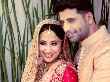 আট বছরের দ‍াম্পত‍্যে ইতি! বিবাহবিচ্ছেদ চেয়ে আদালতে ঊর্মিলা মাতন্ডকর