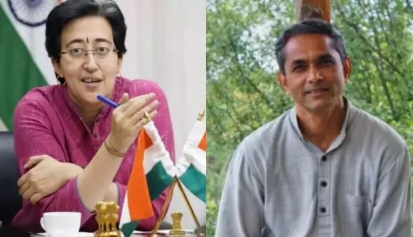 তবে এর পরেই অরবিন্দ কেজরিওয়ালের সংস্পর্শে এলে অতীশি রাজনীতিতে চলে যান। তিনি কথাবার্তায় দক্ষ। তিনি সম্পূর্ণ আত্মবিশ্বাসের সঙ্গে তার মতামত প্রকাশ করেন। গত দুই বছরে, তিনি AAP-এর সবচেয়ে বিশ্বাসযোগ্য মুখ হিসেবে আবির্ভূত হয়েছেন।