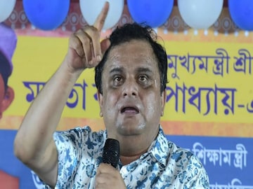 কী বললেন ব্রাত্য বসু