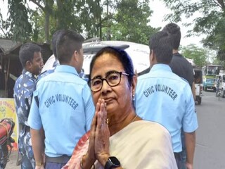 সিভিক ভলেন্টিয়ারদের আইনের পাঠ! ৪৫ দিনের বিশেষ প্রশিক্ষণ দেবে রাজ্য ও কলকাতা পুলিশ 