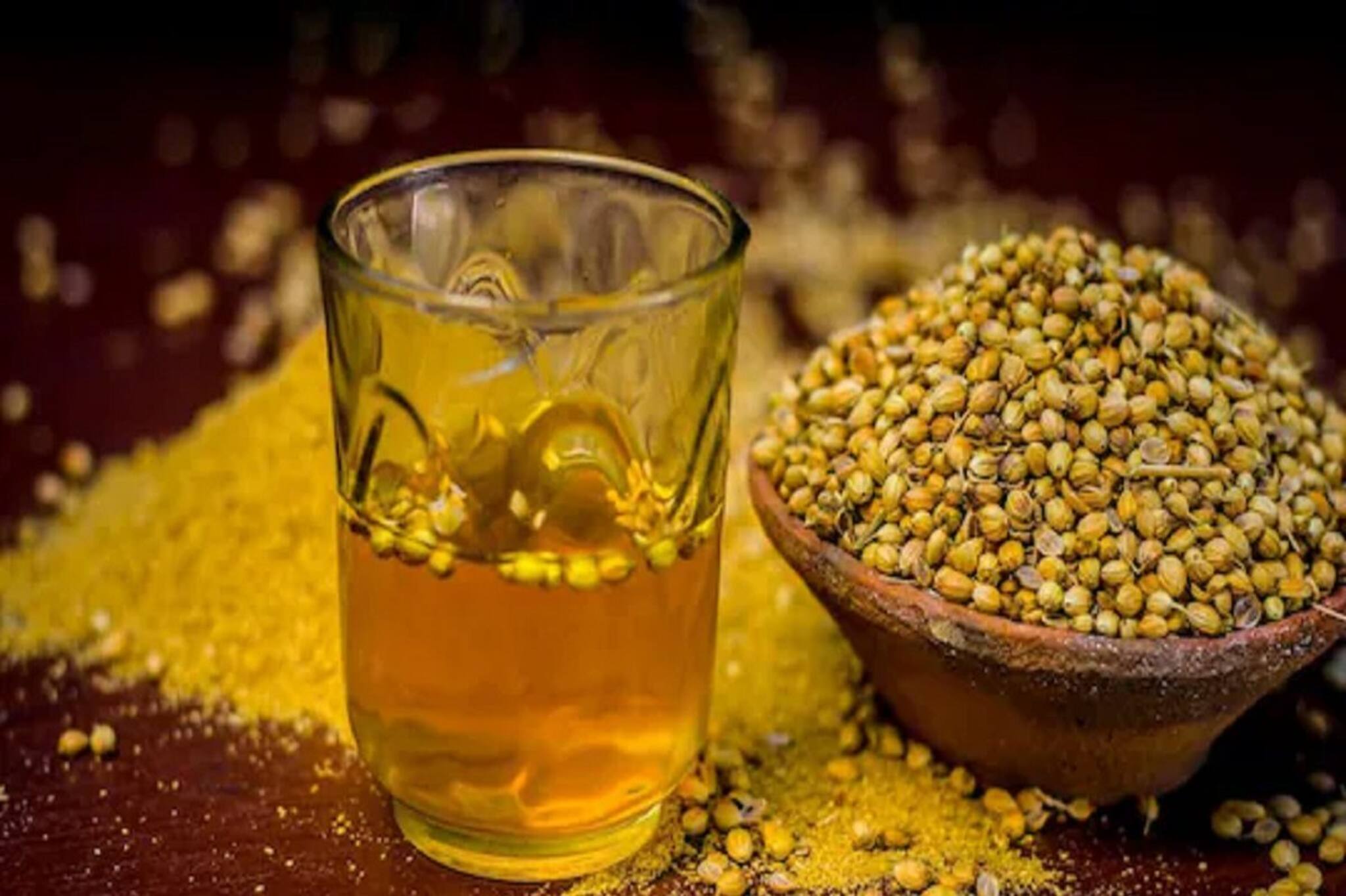 খালি পেটে খান ধনে গুঁড়োর জল, ঘেঁষবে না কোনও রোগ ব্যধি! শরীর থাকবে চনমনে!