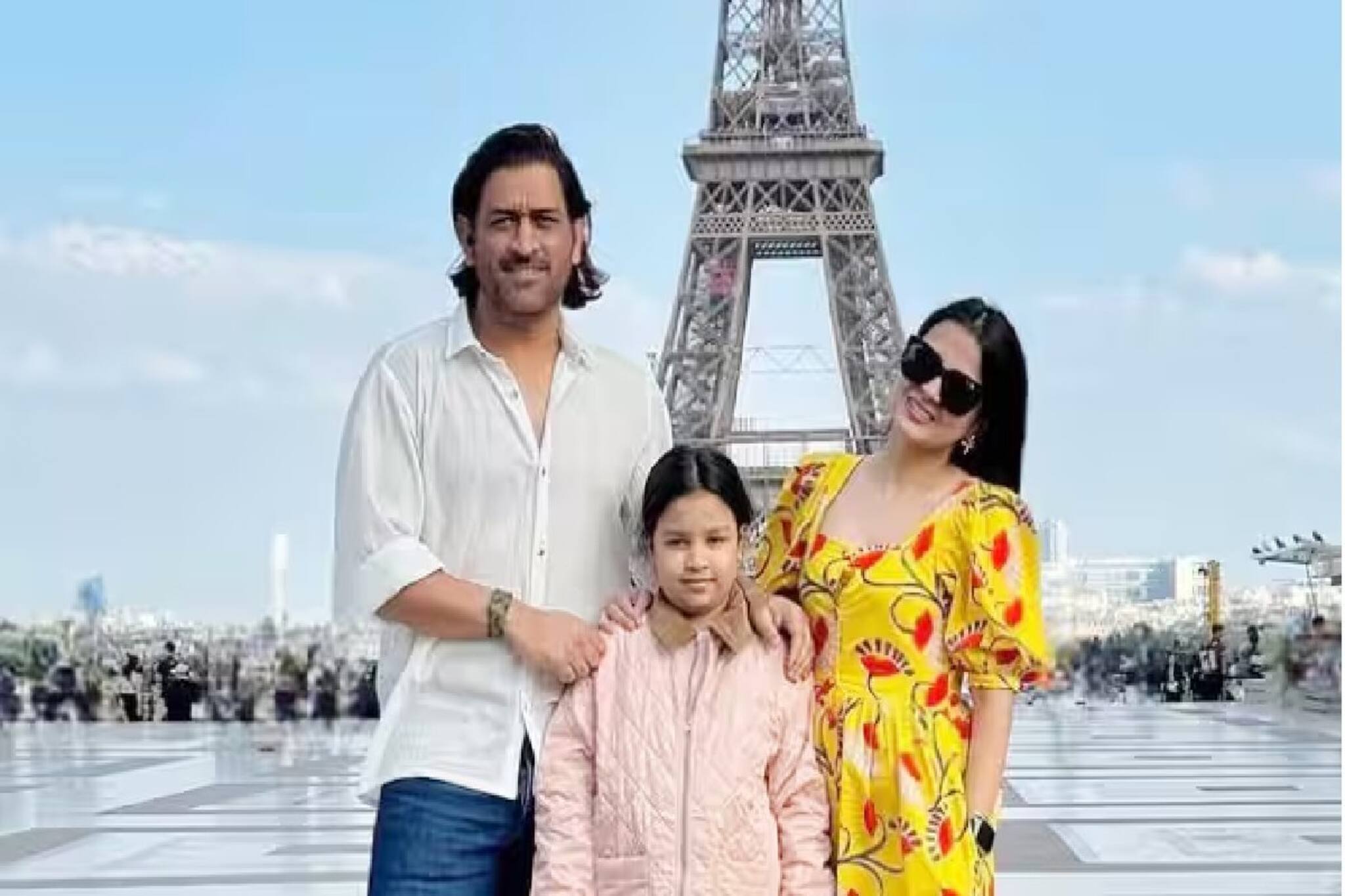 ধোনির মেয়ে পড়ে ঘরের কাছের এই দারুণ স্কুলে! কত ফি? জানলে আপনিও পাঠাবেন সন্তানকে!