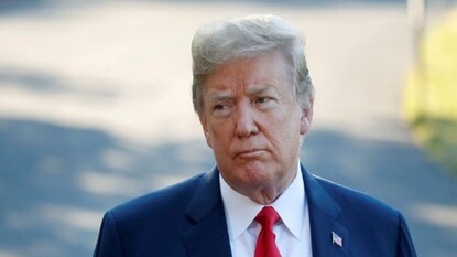 মার্কিন প্রেসিডেন্ট ডোনাল্ড ট্রাম্প ঠিক কতটা শক্তিশালী হবেন জানেন! হাতে তাঁর কী কী ক্ষমতা থাকবে জানুন মার্কিন প্রেসিডেন্ট ডোনাল্ড ট্রাম্প ঠিক কতটা শক্তিশালী হবেন জানেন! হাতে তাঁর কী কী ক্ষমতা থাকবে জানুন