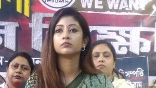 সতর্ক করা হল লাভলি মৈত্রকে।