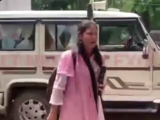 মহকুমাশাসকের বিরুদ্ধে অভিযোগ এনেছেন মহিলা সাংবাদিক। ছবি- এক্স
