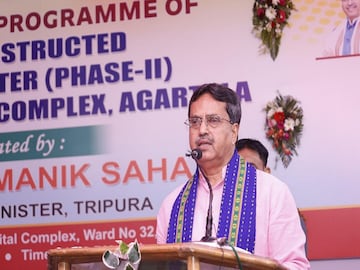 ত্রিপুরাতে পরিকাঠামোয় জোর দিতে চান মানিক সাহা