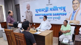 চিকিৎসা ব্যবস্থায় জোর দেওয়ার নির্দেশ মানিক সাহার