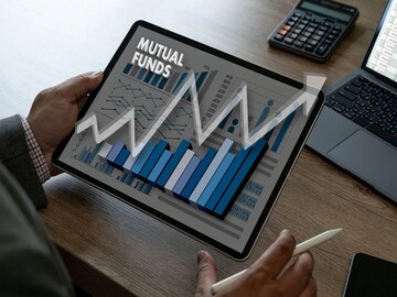এই ১০ Mutual Fund ৫ বছরে আপনার টাকা দ্বিগুণ করতে পারে, দেখে নিন এক ঝলকে