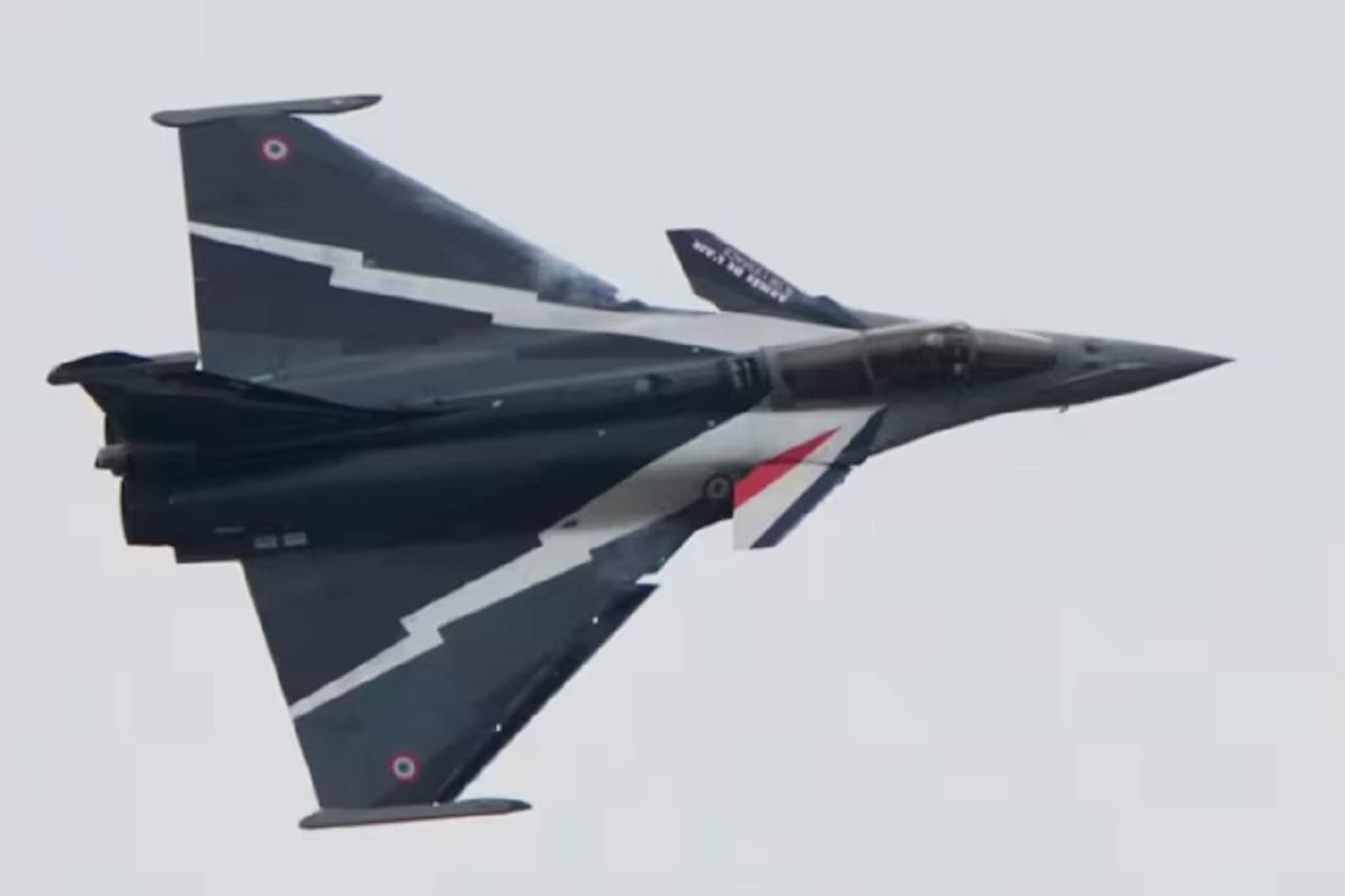 রাফাল জেটের চূড়ান্ত দাম জানাল ফ্রান্স, অজিত ডোভালের প্যারিস সফরেই কি সিদ্ধান্ত?