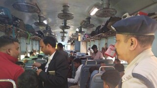 রেলের অভিযান