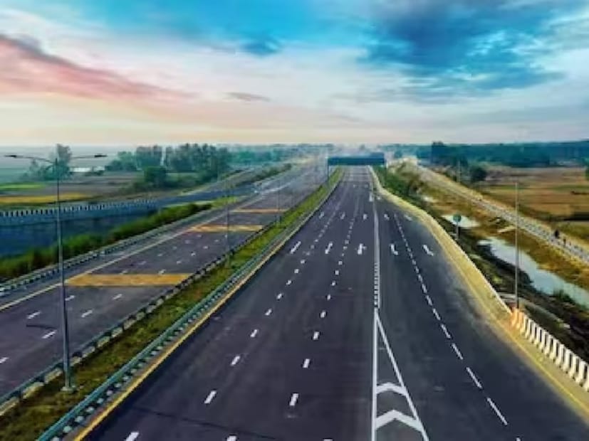 কতআজব জিনিসই তো গিনেস বুক অফ য়ার্ল্ডে স্থান পায়৷ এবারের কথা হচ্ছে পৃথিবীর সবচেয়ে ক্ষুদ্র রাস্তা নিয়ে৷ গিনেস বুক ওয়ার্ল্ড অনিযায়ী এই রাস্তার দৈর্ঘ্য পৃথিবীর সবচেয়ে লম্বা লোকের উচ্চতার চেয়েও কম৷