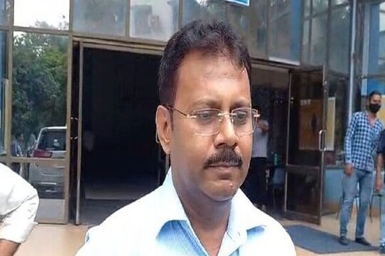 'সোশ্যাল মিডিয়ার 'বিশেষ' বন্ধুত্ব থেকেই.., সন্দীপের বিরুদ্ধে বিরাট অভিযোগ