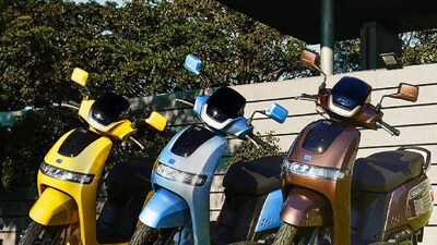 Unlock EV Scooter Savings: Master Battery Care to Prevent Big Trouble.