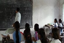 শিক্ষকের চাকরিতেও ভুয়ো কাস্ট সার্টিফিকেট, রাজ্য পুলিশের চিঠি স্কুল সার্ভিস কমিশনকে