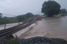 প্রবল বৃষ্টিপাতে দেওয়াল ভেঙে মৃত্যু দুই মহিলার,তেলেঙ্গানায় জারি ‘কমলা’ সতর্কতা
