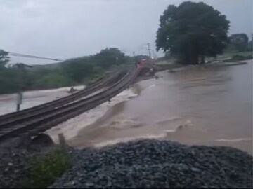 তেলেঙ্গানায় জারি বৃষ্টিপাতের কমলা সতর্কতা