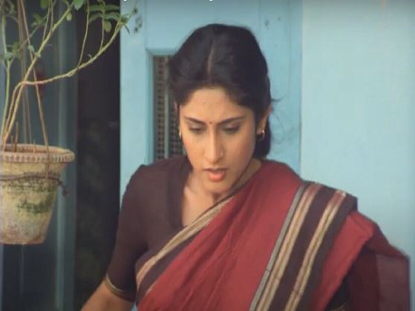 মুবি প্ল্য়াটফর্মে এই হিন্দি ছবিটি দেখতে পারবেন চলচ্চিত্রপ্রেমীরা। ইউটিউবেও দেখা যাবে ছবিটি। 