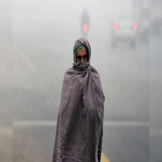 দক্ষিণ উপদ্বীপে উত্তর-পূর্ব বর্ষার কারণে, তামিলনাড়ু, পুদুচেরি এবং কারাইকাল, উপকূলীয় অন্ধ্রপ্রদেশ, ইয়ানাম, রায়ালসিমা, কেরল, মাহে এবং দক্ষিণ অভ্যন্তরীণ কর্ণাটকে নভেম্বরে স্বাভাবিকের চেয়ে বেশি বৃষ্টিপাতের সম্ভাবনা রয়েছে।