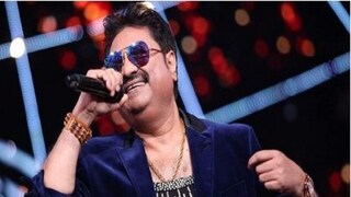 ‘আপনি তো কাউকে কিছুই বলেননি’...এতদিন কী আড়ালে রেখেছেন শানু? ভারতীর শোতে প্রথমবার নিজেই পর্দা ফাঁস করলেন গায়ক
‘আপনি তো কাউকে কিছুই বলেননি’...এতদিন কী আড়ালে রেখেছেন শানু? ভারতীর শোতে প্রথমবার নিজেই পর্দা ফাঁস করলেন গায়ক