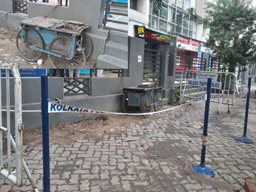 অসুস্থ বাবার জন্য কলকাতায় আসাই কাল, মৃত্যু নিশ্চিত বুঝে বাকিদের বাঁচিয়ে গেলেন সৌরভ?