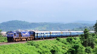 পড়শি রাজ্যে চাকরির পরীক্ষা যারা দিতে যাবেন তাদের জন্য স্পেশাল ট্রেন পড়শি রাজ্যে চাকরির পরীক্ষা যারা দিতে যাবেন তাদের জন্য স্পেশাল ট্রেন