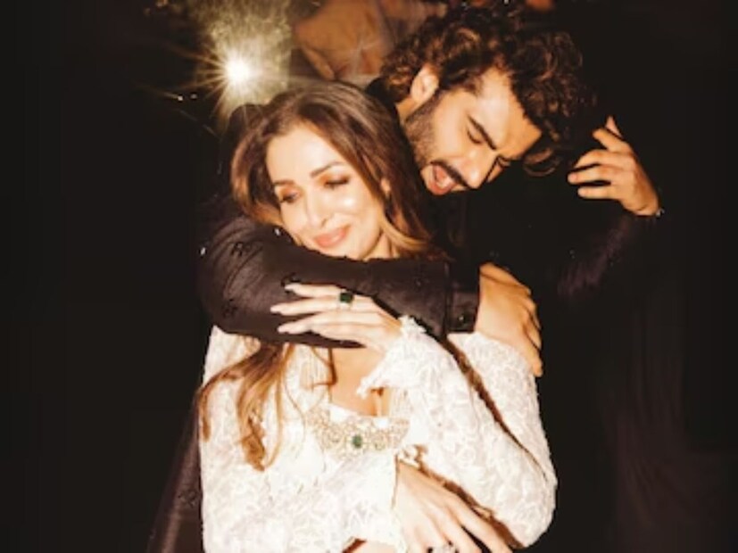 বেশ কয়েক দিন ধরেই একে অপরের জন্য সোশ্যাল মিডিয়ায় পোস্ট করছিলেন না বি-টাউনের বহুলচর্চিত জুটি মালাইকা অরোরা এবং অর্জুন কাপুর। ফলে এই জুটির প্রেমে ভাঙনের গুঞ্জন ভেসে বেড়াচ্ছিল সোশ্যাল মিডিয়া জুড়ে। তবে সম্প্রতি এই গুঞ্জনের অবসান ঘটিয়ে একটি অনুষ্ঠানে খোদ অর্জুন জানিয়েছেন যে, তিনি আপাতত সিঙ্গেলই আছেন।