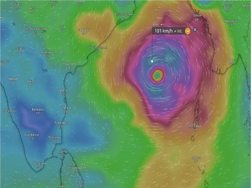 অন্যদিকে উইন্ডি যে পরিসংখ্যানের ভিত্তিতে কাজ করে তা ইউরোপিয়ান সেন্টার ফর মিডিয়াম রেঞ্জ ওয়েদার ফোরকাস্ট বা ইসিএমডাব্লুএফ৷ এর পূর্বাভাস অনুসারে ২২ অক্টোবর নাগাদ একটি দুর্বল নিম্নচাপ তৈরি হতে পারে৷ Photo Courtsey- Windy